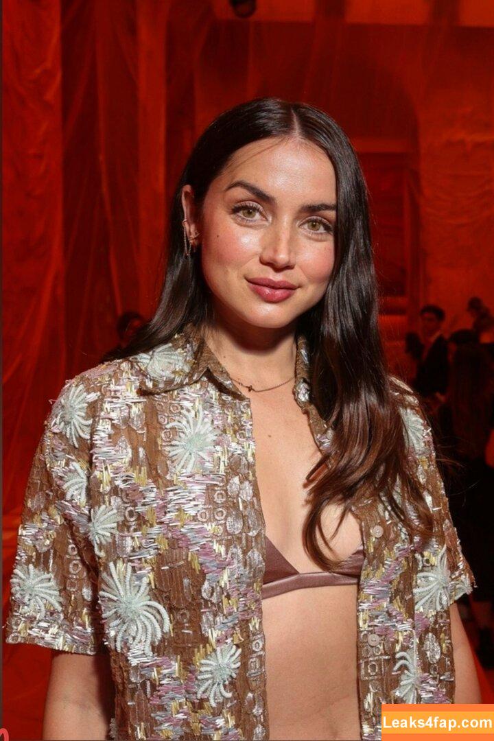 Ana De Armas / ana_d_armas / anadearmas / anadearmasdaily / https: leaked photo photo #0774