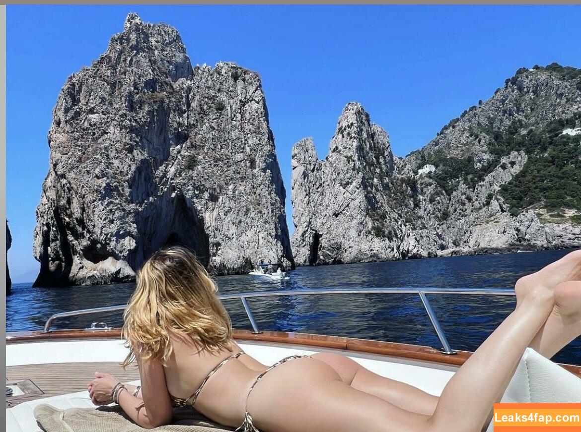 Ana De Armas / ana_d_armas / anadearmas / anadearmasdaily / https: leaked photo photo #0859