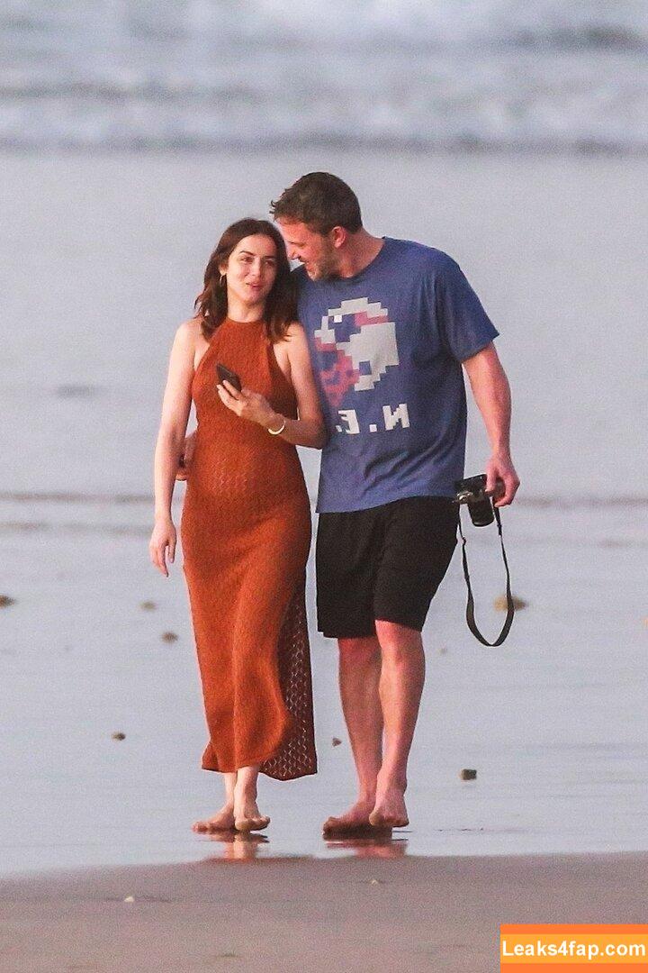 Ana De Armas / ana_d_armas / anadearmas / anadearmasdaily / https: leaked photo photo #0887