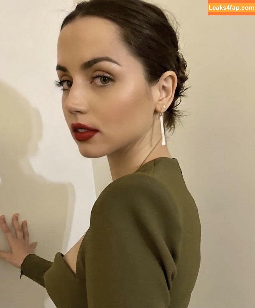 Ana De Armas / ana_d_armas / anadearmas / anadearmasdaily / https: leaked photo photo #0960