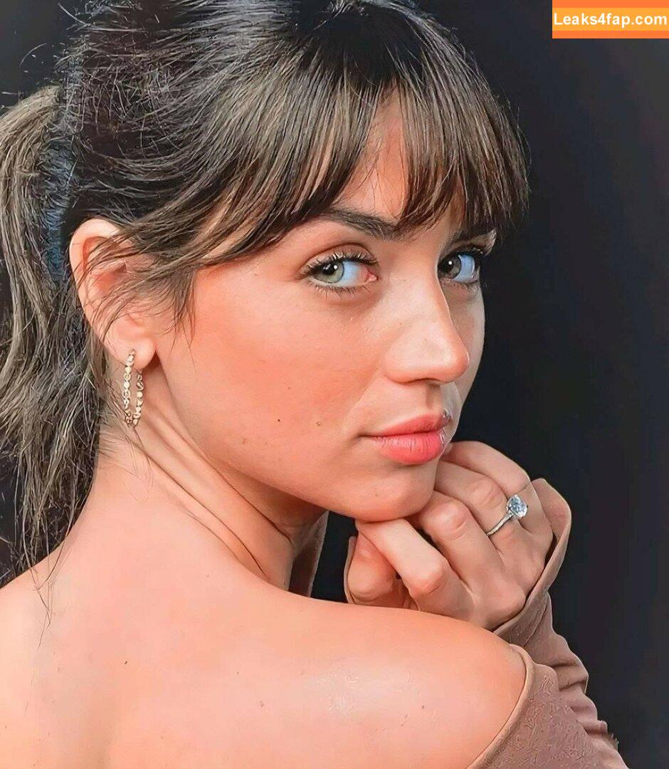 Ana De Armas / ana_d_armas / anadearmas / anadearmasdaily / https: leaked photo photo #1001