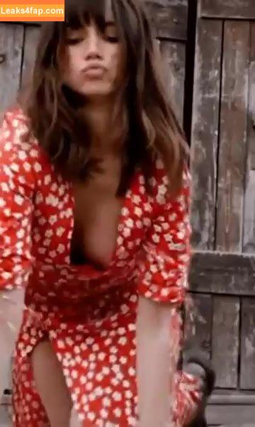 Ana De Armas / ana_d_armas / anadearmas / anadearmasdaily / https: leaked photo photo #1039