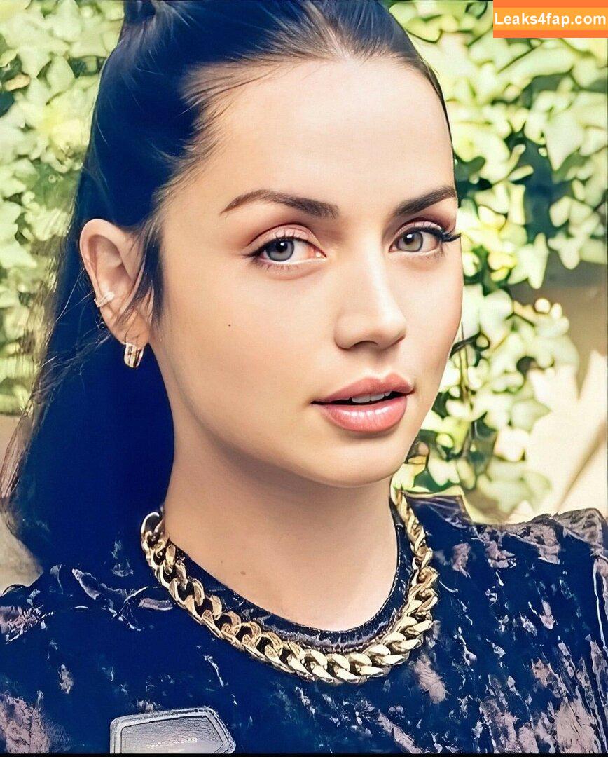 Ana De Armas / ana_d_armas / anadearmas / anadearmasdaily / https: leaked photo photo #1045