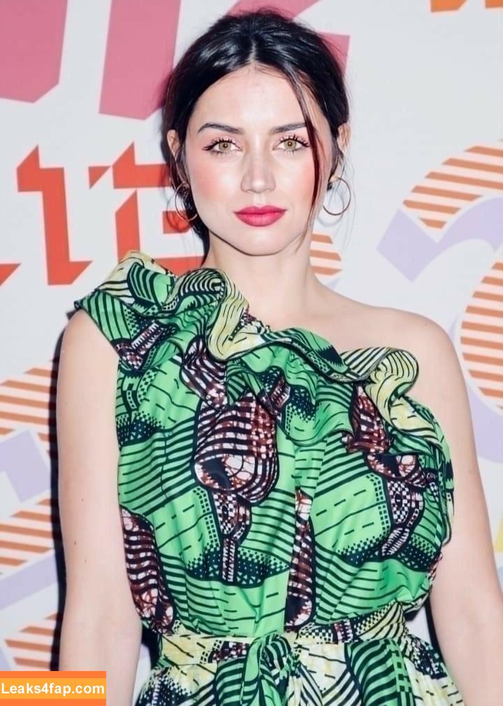 Ana De Armas / ana_d_armas / anadearmas / anadearmasdaily / https: leaked photo photo #1046