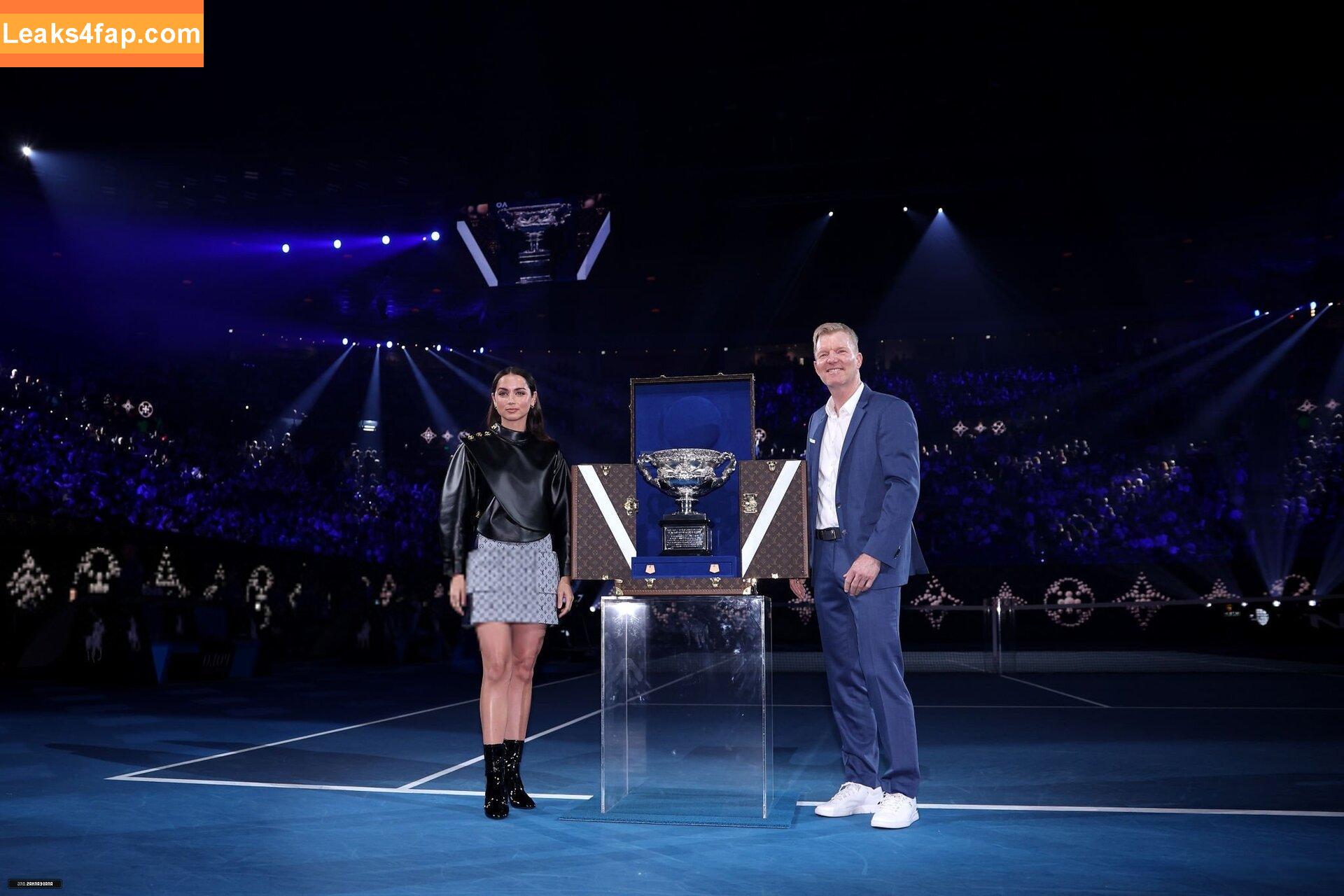 Ana De Armas / ana_d_armas / anadearmas / anadearmasdaily / https: leaked photo photo #1092