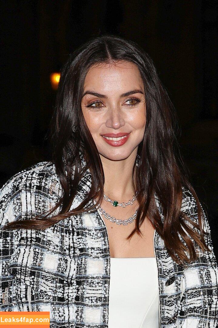 Ana De Armas / ana_d_armas / anadearmas / anadearmasdaily / https: leaked photo photo #1150