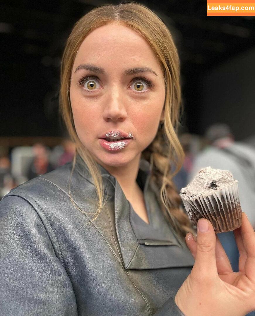 Ana De Armas / ana_d_armas / anadearmas / anadearmasdaily / https: leaked photo photo #1177