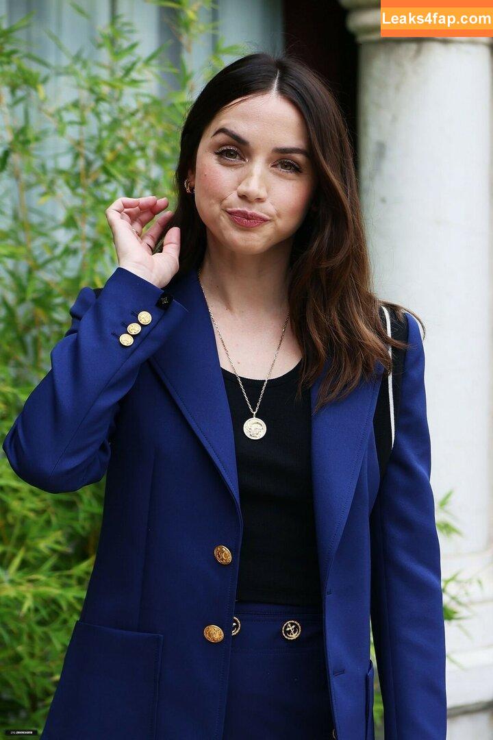 Ana De Armas / ana_d_armas / anadearmas / anadearmasdaily / https: leaked photo photo #1179