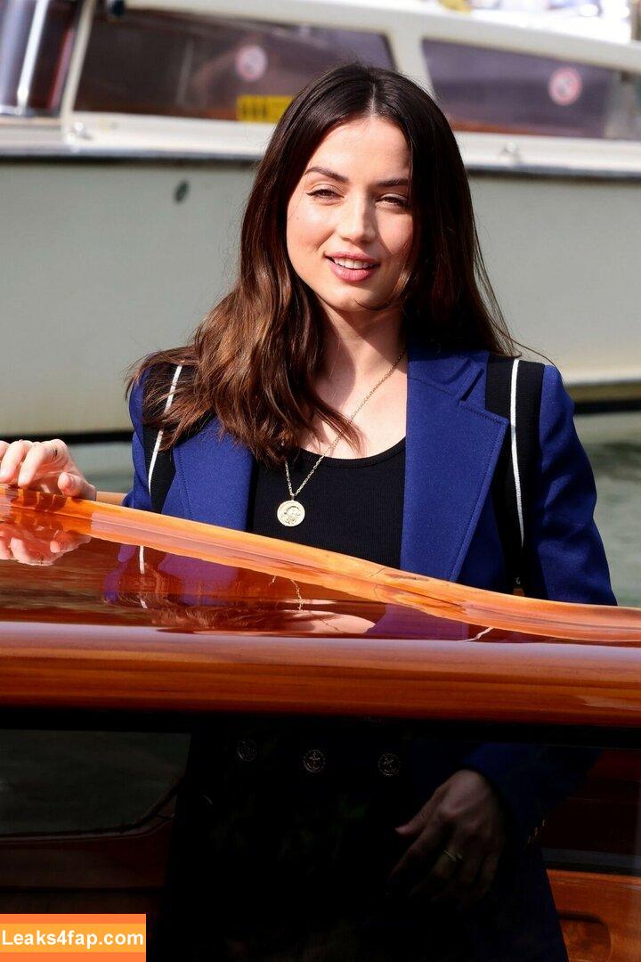 Ana De Armas / ana_d_armas / anadearmas / anadearmasdaily / https: leaked photo photo #1187