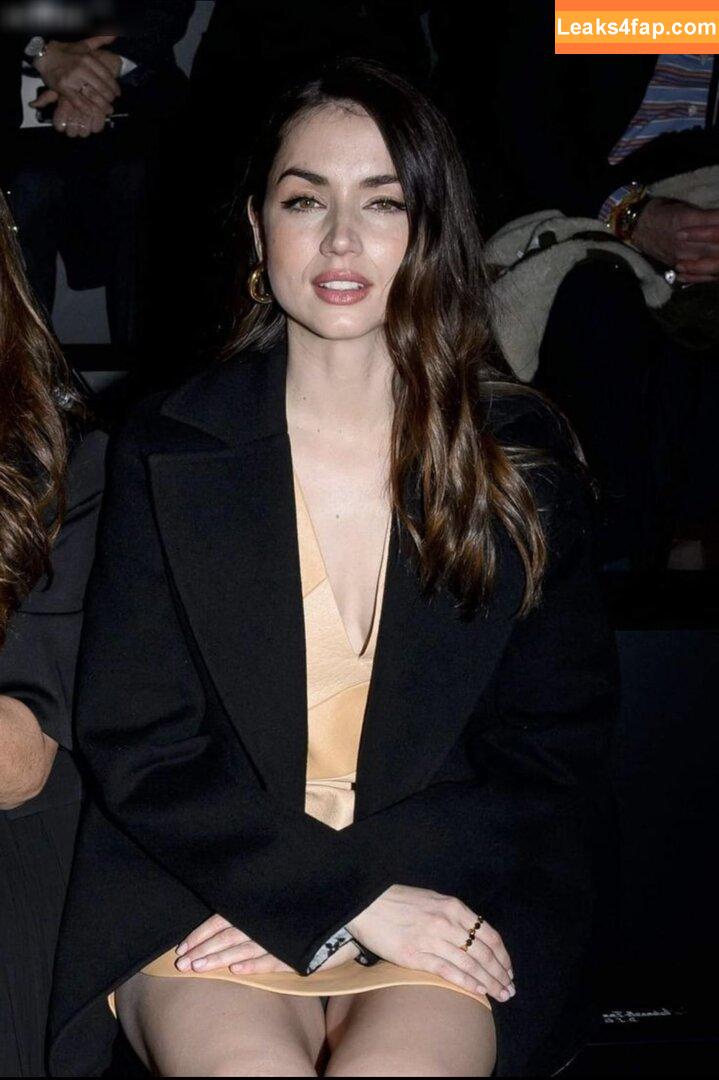 Ana De Armas / ana_d_armas / anadearmas / anadearmasdaily / https: leaked photo photo #1404