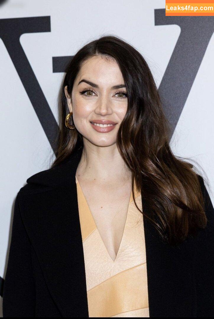 Ana De Armas / ana_d_armas / anadearmas / anadearmasdaily / https: leaked photo photo #1408