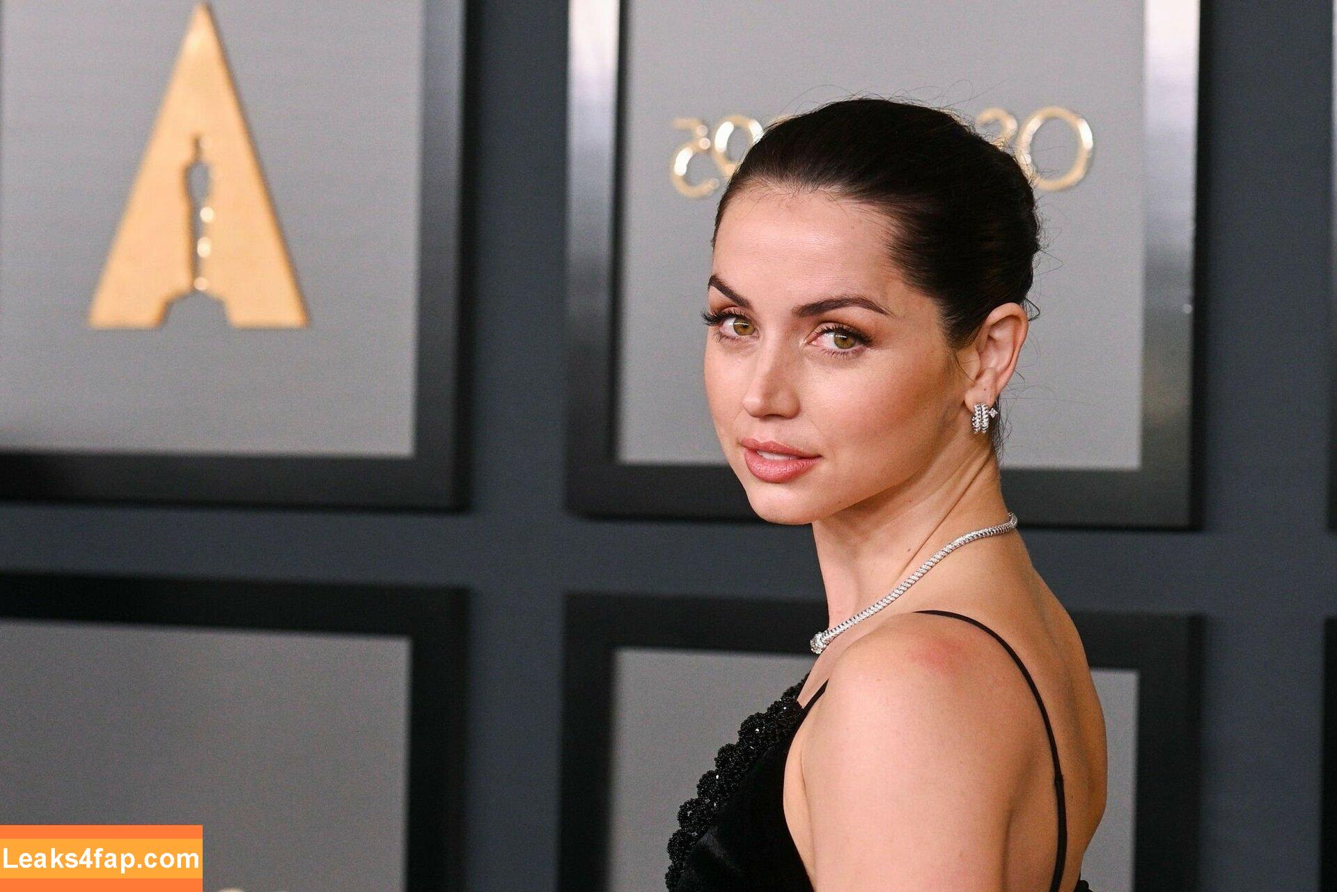 Ana De Armas / ana_d_armas / anadearmas / anadearmasdaily / https: leaked photo photo #1583