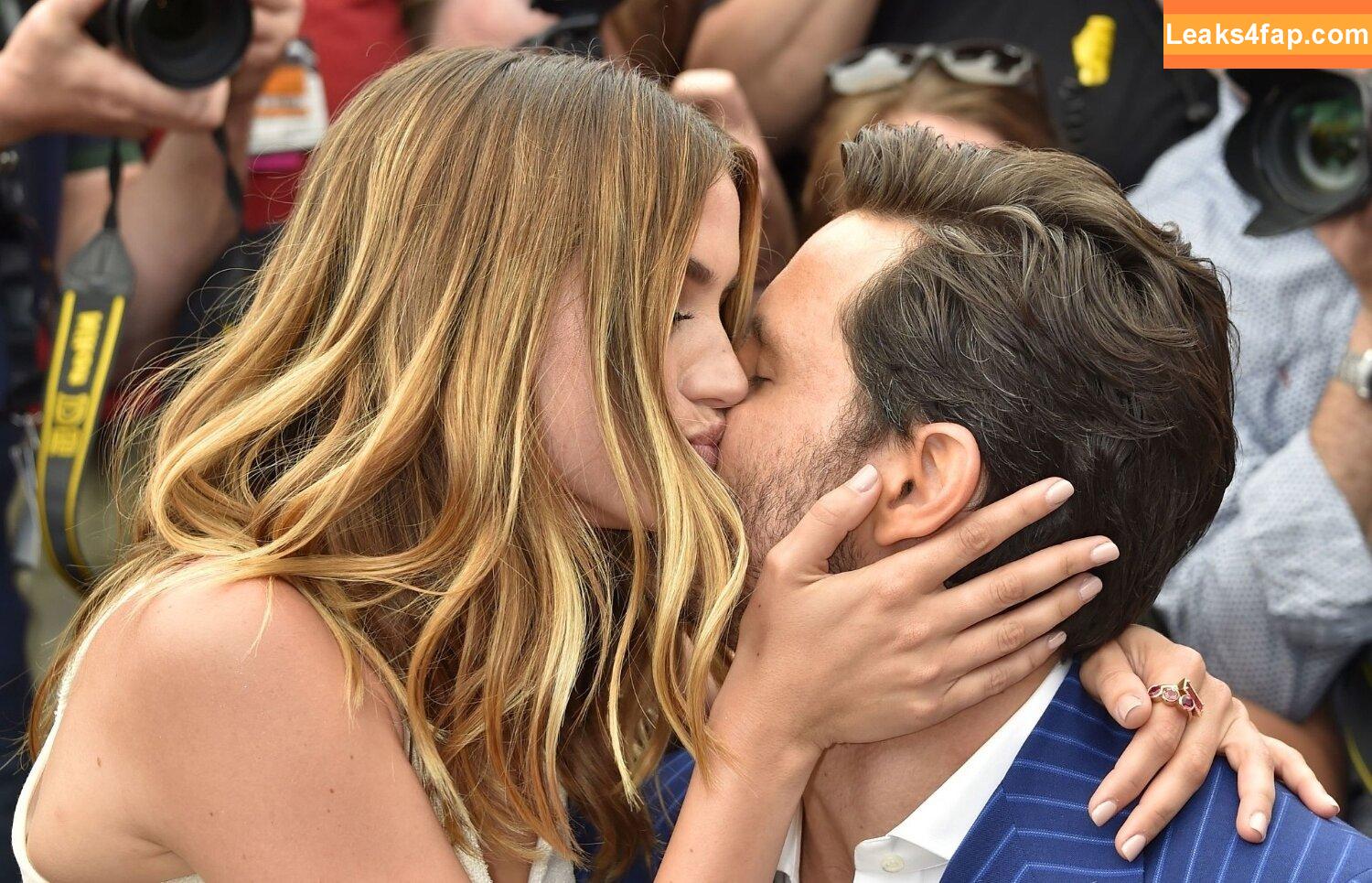 Ana De Armas / ana_d_armas / anadearmas / anadearmasdaily / https: leaked photo photo #1646