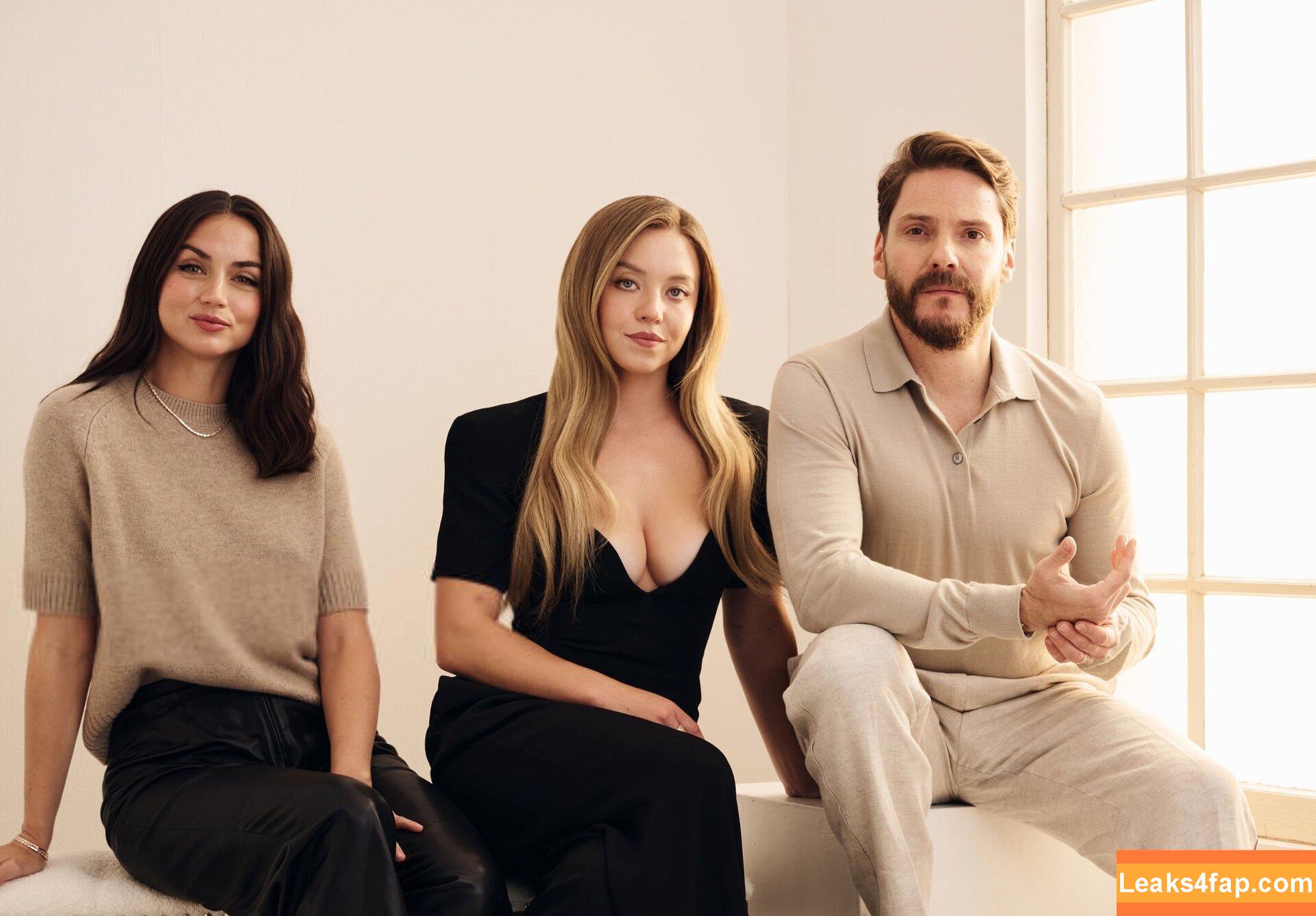 Ana De Armas / ana_d_armas / anadearmas / anadearmasdaily / https: leaked photo photo #1689