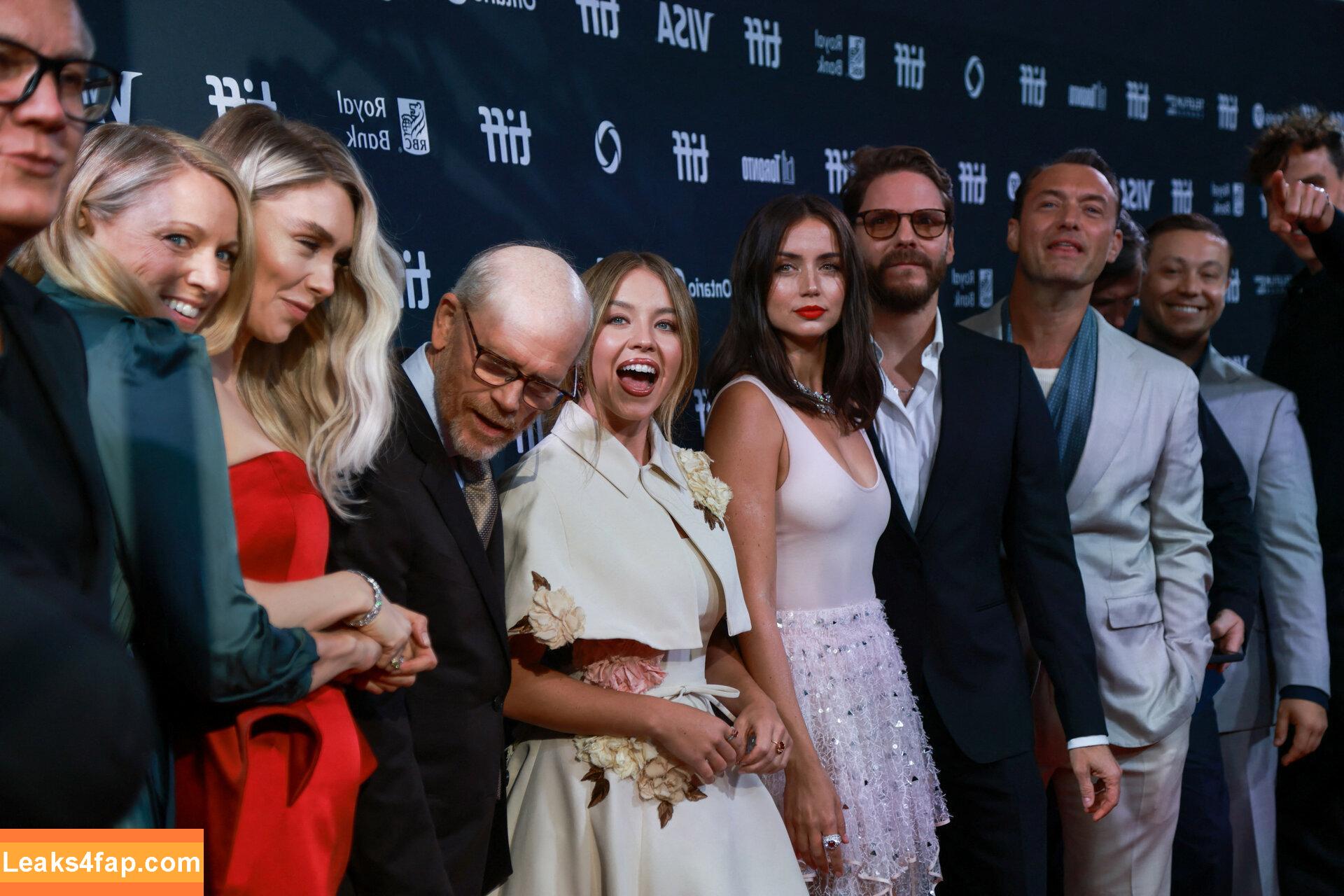 Ana De Armas / ana_d_armas / anadearmas / anadearmasdaily / https: leaked photo photo #1709