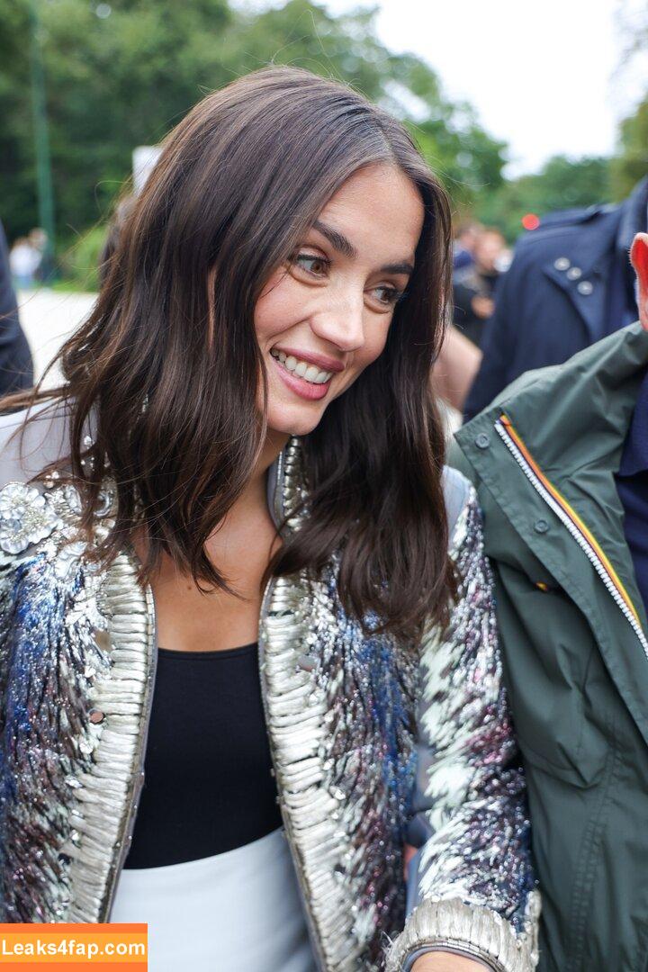 Ana De Armas / ana_d_armas / anadearmas / anadearmasdaily / https: leaked photo photo #1815