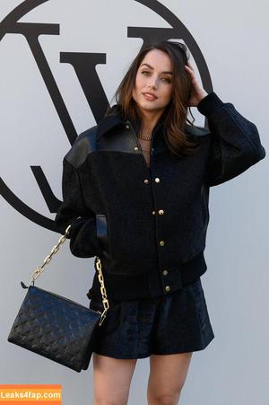 Ana De Armas photo #1076