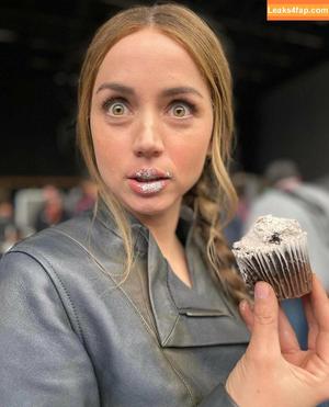 Ana De Armas photo #1177