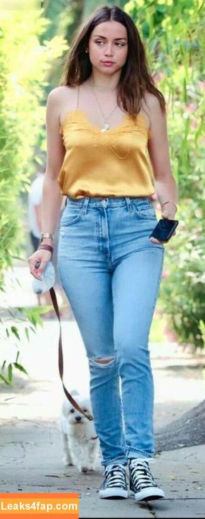 Ana De Armas photo #1385