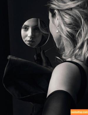 Ana De Armas photo #1974