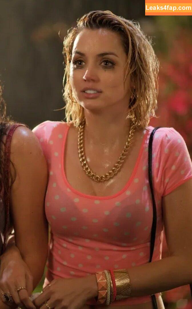 Ana De Armas / ana_d_armas / anadearmas / anadearmasdaily leaked photo photo #2103