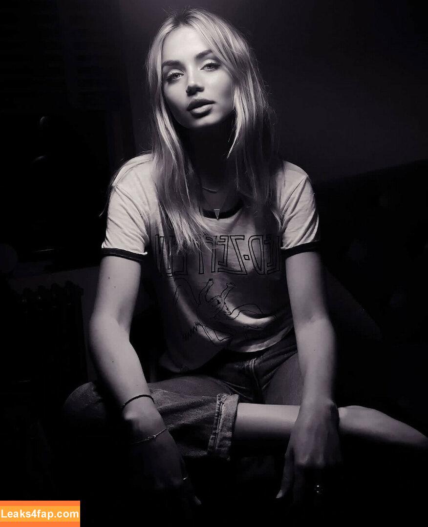 Ana De Armas / ana_d_armas / anadearmas / anadearmasdaily leaked photo photo #2126