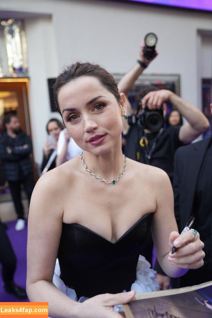 Ana De Armas / ana_d_armas / anadearmas / anadearmasdaily leaked photo photo #2384