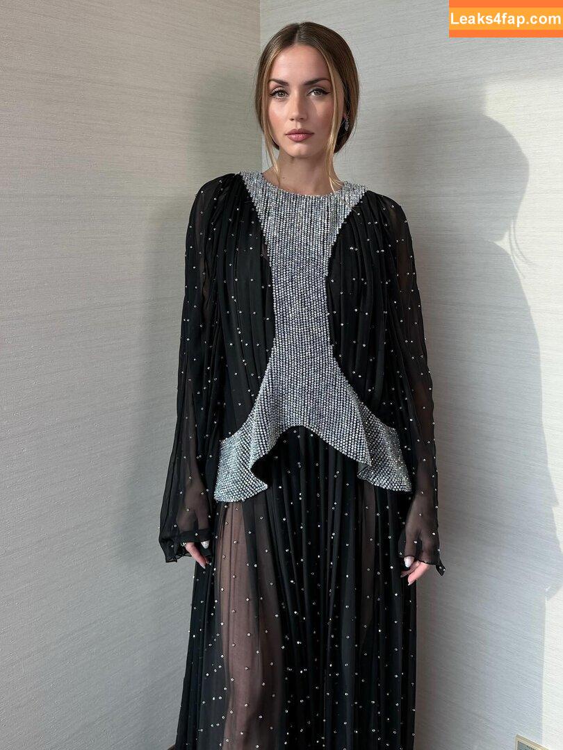 Ana De Armas / ana_d_armas / anadearmas / anadearmasdaily leaked photo photo #2398