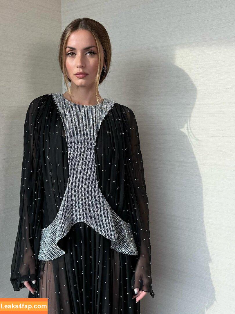 Ana De Armas / ana_d_armas / anadearmas / anadearmasdaily leaked photo photo #2400