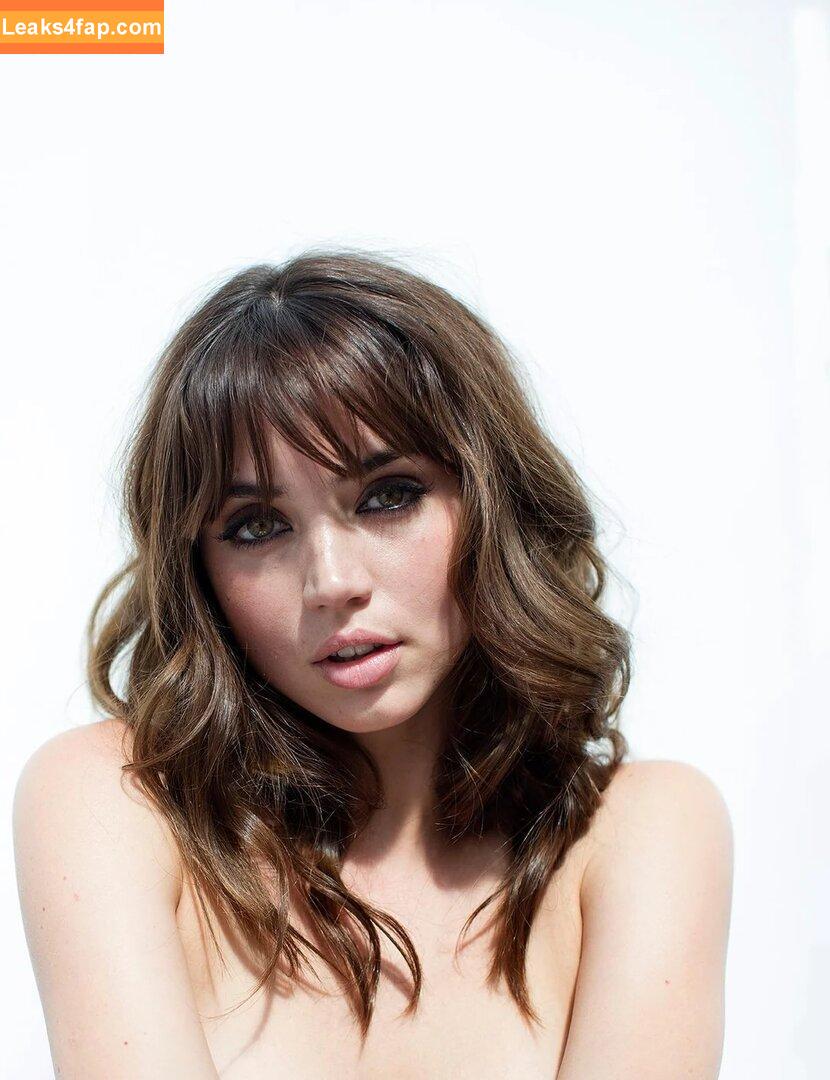 Ana De Armas / ana_d_armas / anadearmas / anadearmasdaily leaked photo photo #2457