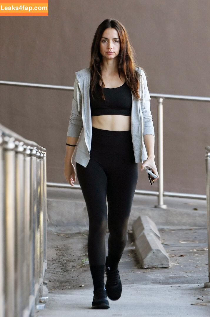 Ana De Armas / ana_d_armas / anadearmas / anadearmasdaily leaked photo photo #2500