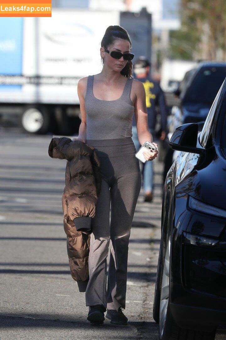Ana De Armas / ana_d_armas / anadearmas / anadearmasdaily / https: leaked photo photo #2587