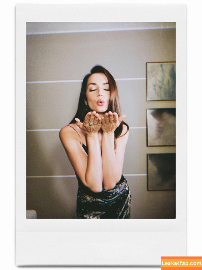 Ana De Armas / ana_d_armas / anadearmas / anadearmasdaily / https: leaked photo photo #2697