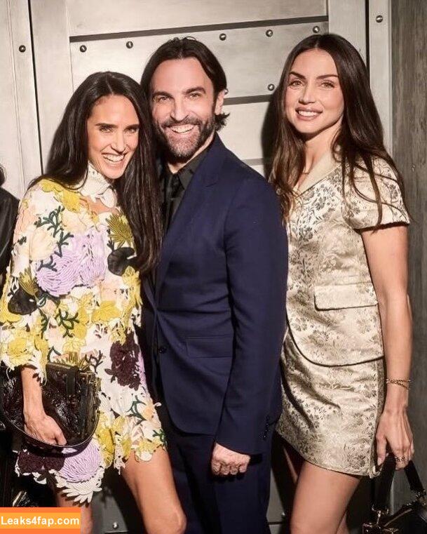 Ana De Armas / ana_d_armas / anadearmas / anadearmasdaily / https: слитое фото фото #2736