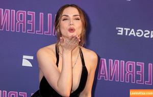 Ana De Armas photo #2380