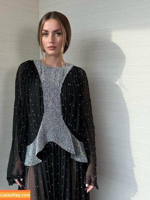 Ana De Armas photo #2400