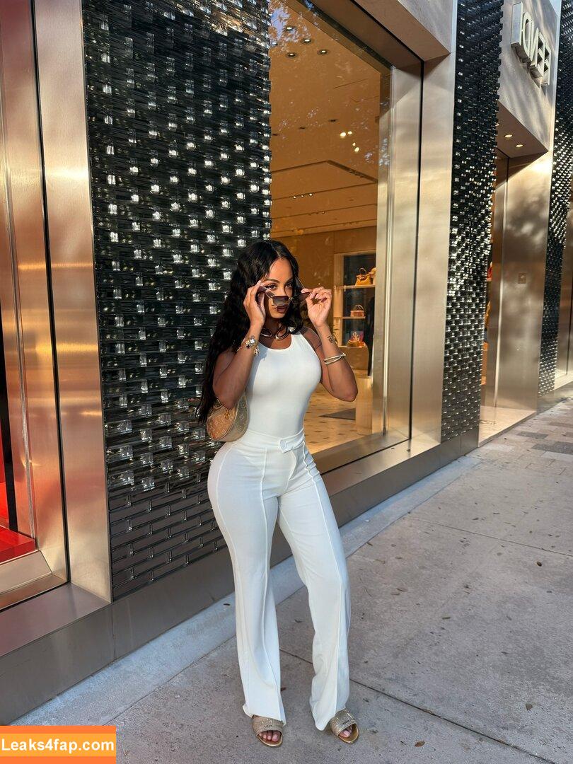 Ana Montana / ana_montana leaked photo photo #0043