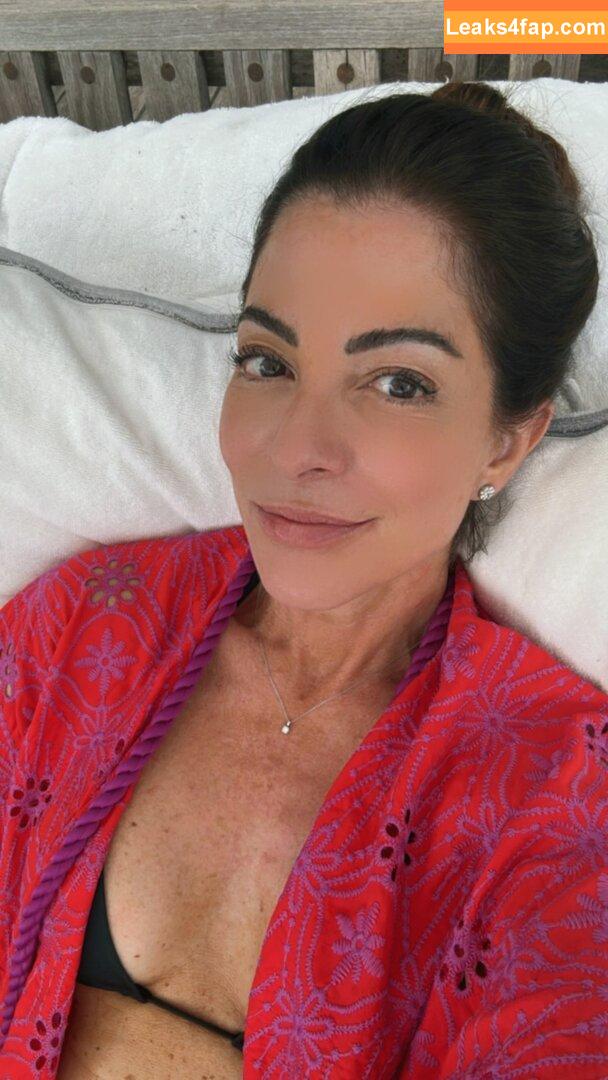 Ana Paula Padrão / anapaulapadraooficial leaked photo photo #0073