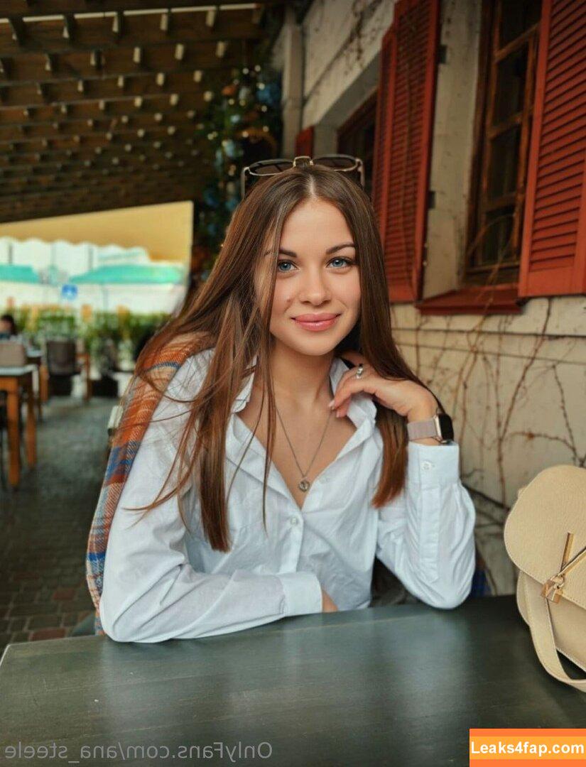 ana_steele / anasteele18 leaked photo photo #0010