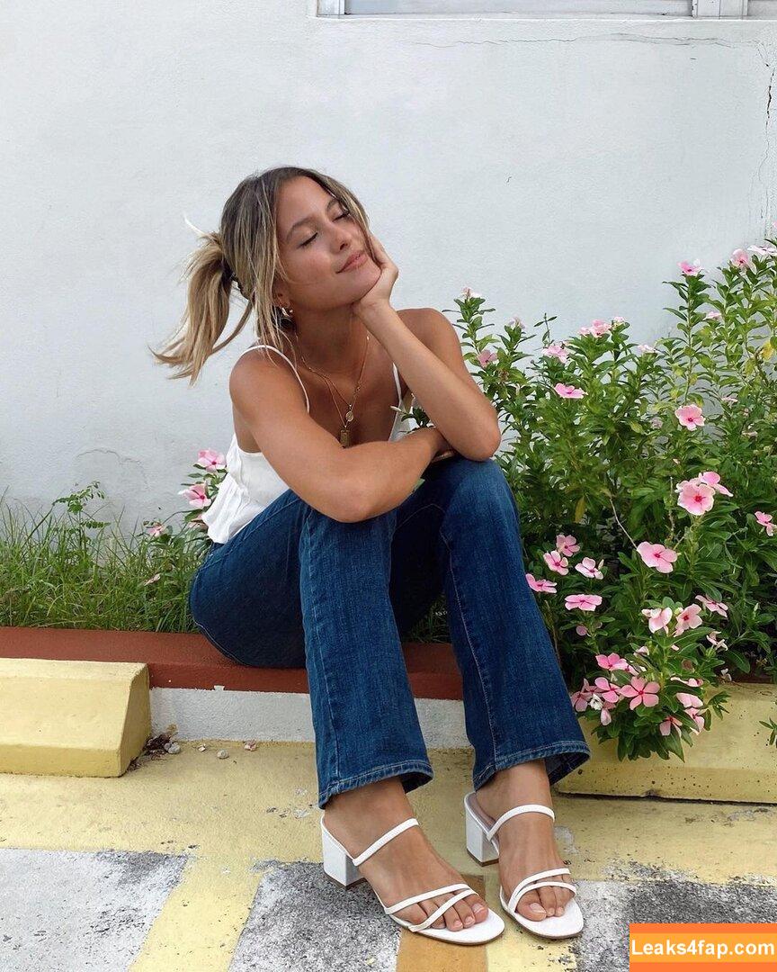 Ana Wolfermann /  leaked photo photo #0008