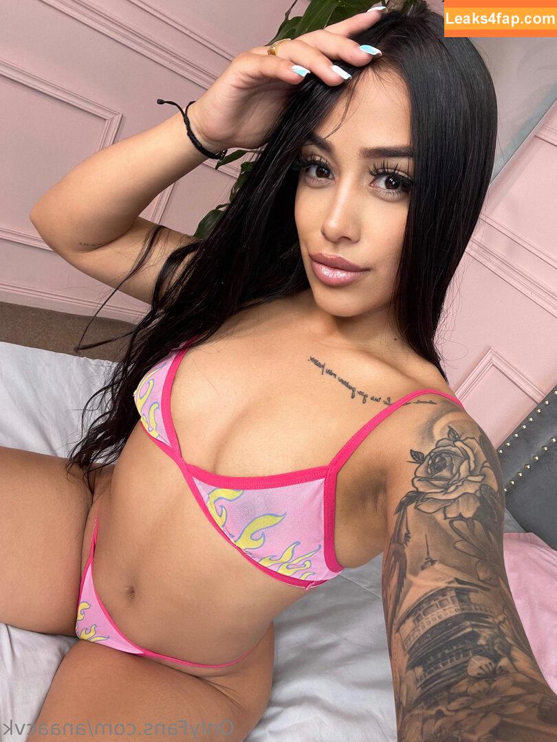 anaacvk / ana_rvk leaked photo photo #0033