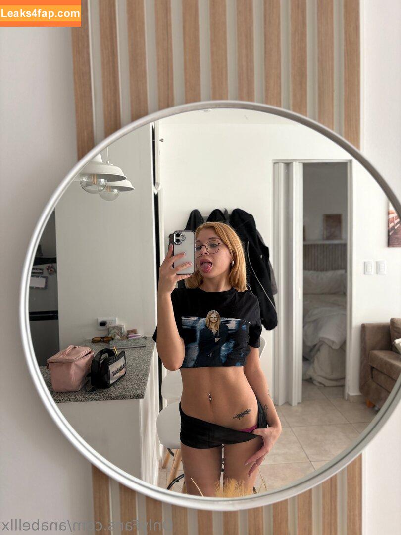 anabelllx / alinabllx leaked photo photo #0009