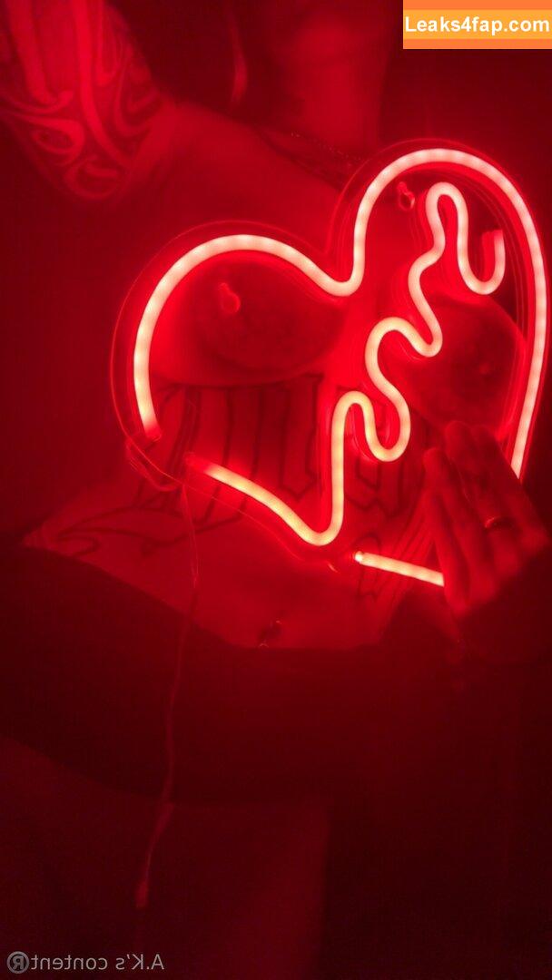 anaherasworld / ana.hera leaked photo photo #0039