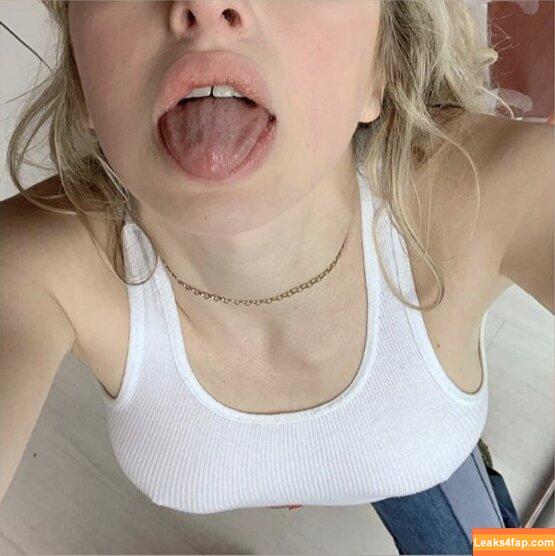 Anais Gallagher / gallagher_anais leaked photo photo #0077