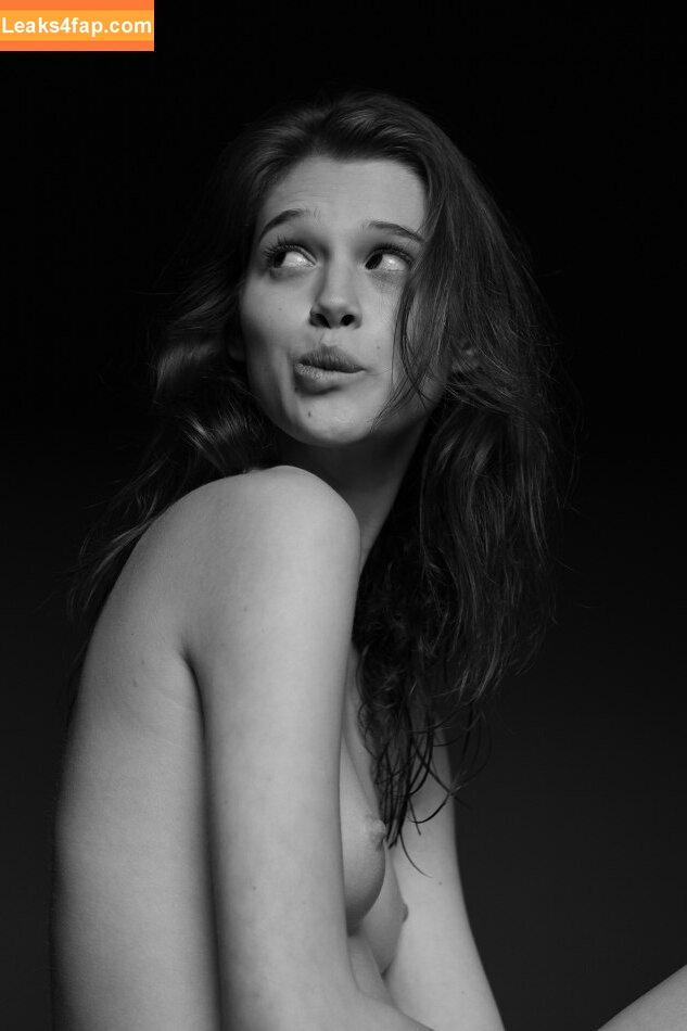 Anais Pouliot / anais_pouliot слитое фото фото #0006