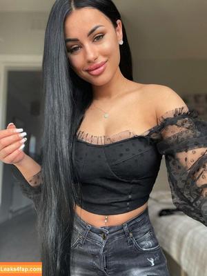 AnaKatana photo #0076