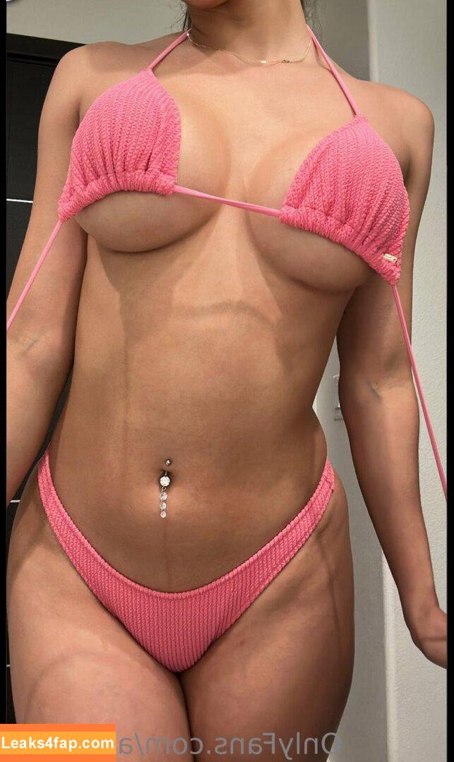 anamaxi / ana maximiliano leaked photo photo #0077