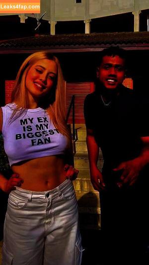 Ananda Morais фото #0296