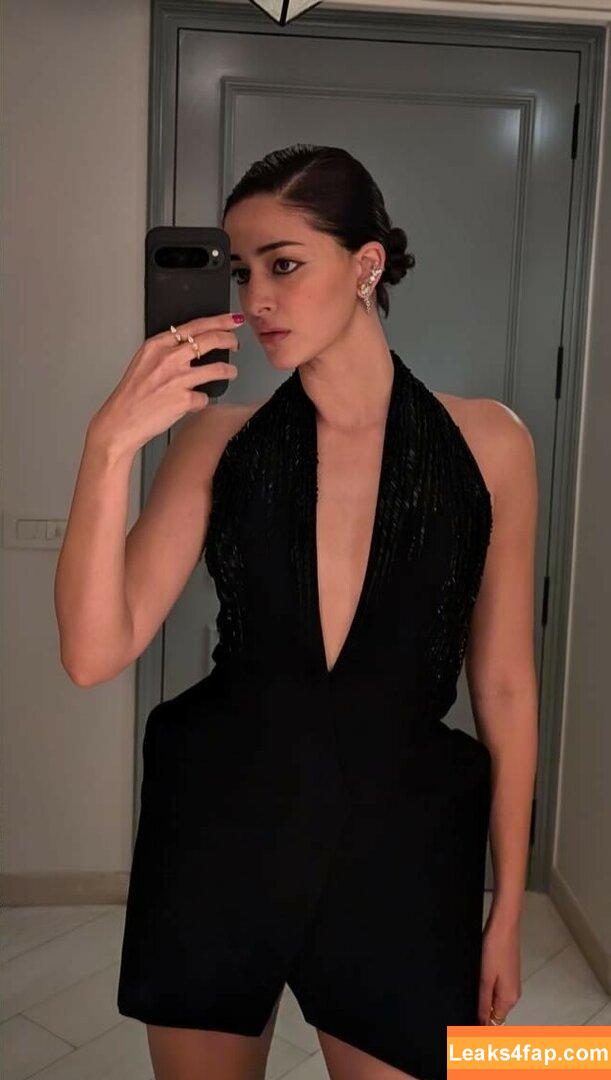 Ananya Pandey / ananyapanday leaked photo photo #0035