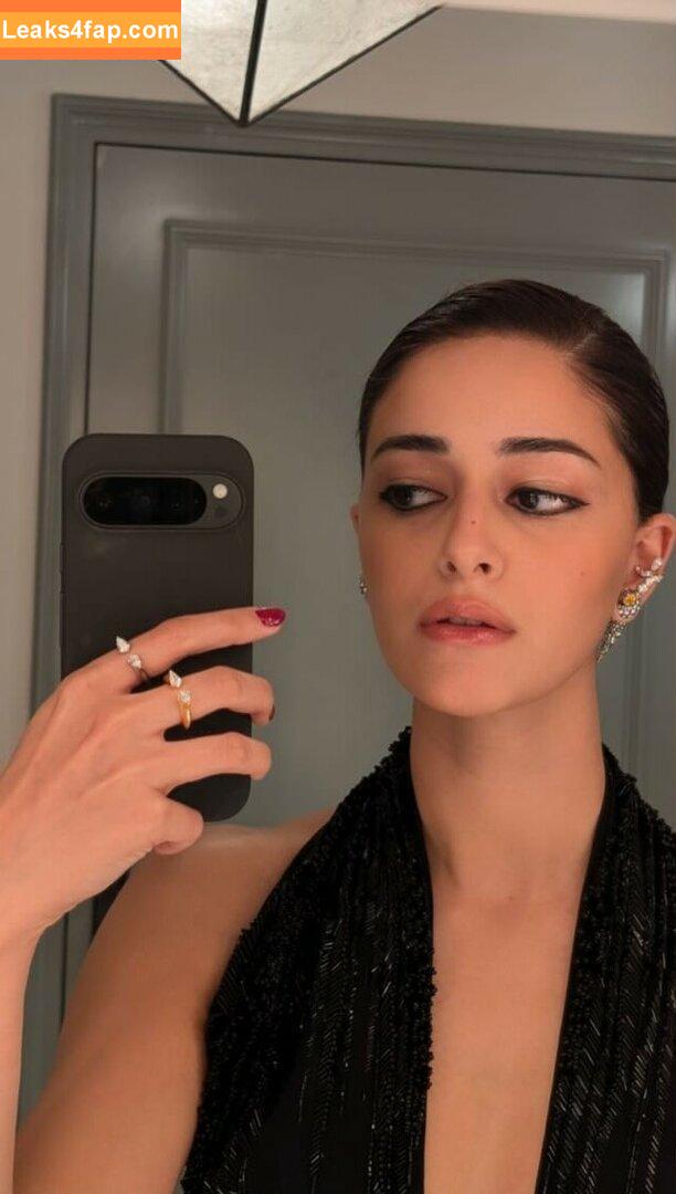 Ananya Pandey / ananyapanday leaked photo photo #0036